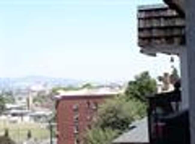 Building Photo - Park Terrace South Hill Condo 2 Bedroom 2 Bath with Gorgeous Views