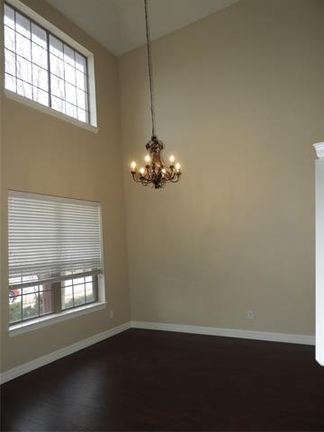 Building Photo - 5812 Quicksilver Dr