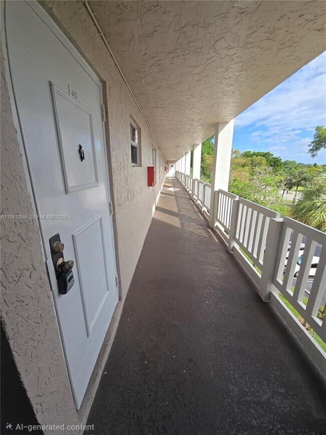 Foto del edificio - 8735 Ramblewood Dr