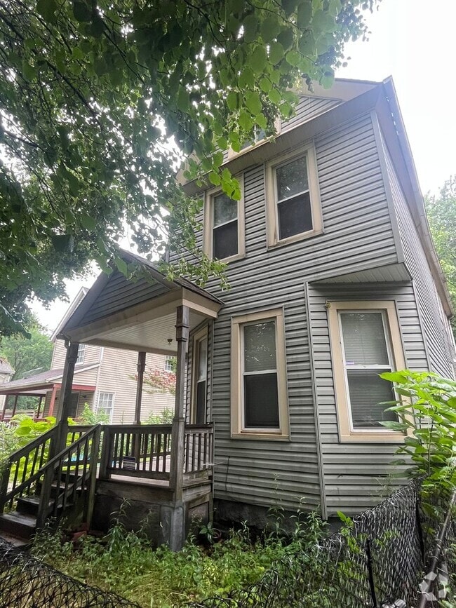 Building Photo - 2188 E 36th St