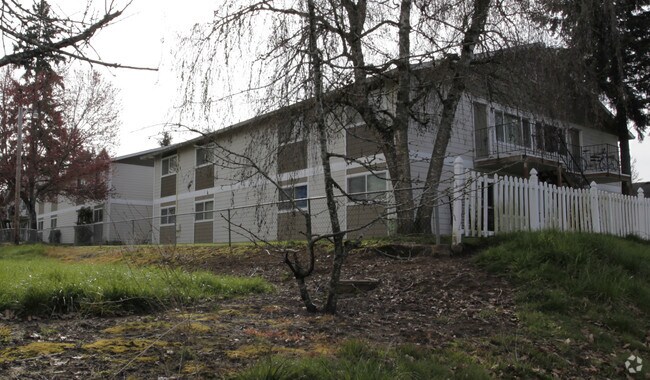Foto del edificio - Candlewood Apartments