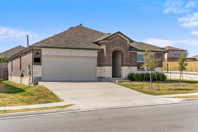 Foto del edificio - 19601 Abigail Fillmore Rd