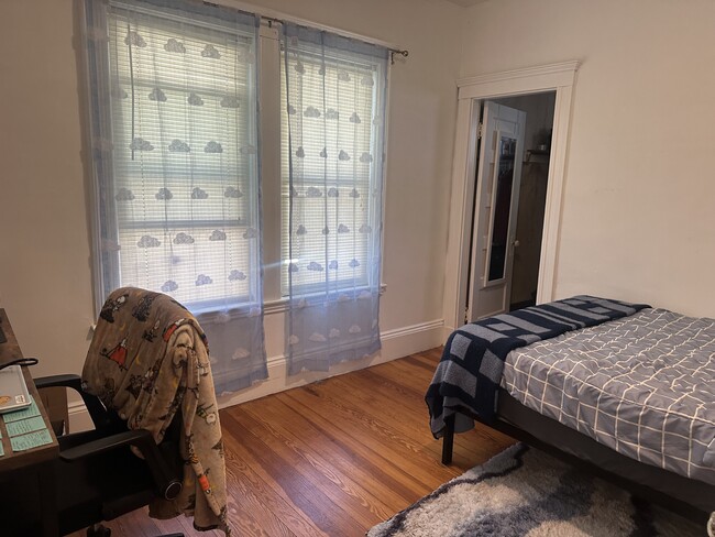 Foto del edificio - 100 W Adams St