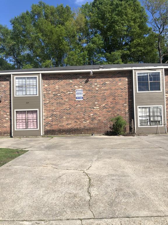 Photo - 2025 Sherwood Meadow Dr.