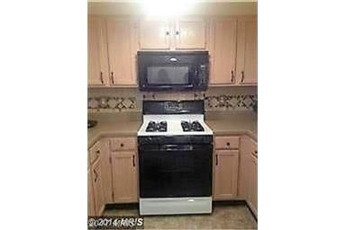 Building Photo - 1708 Lake Shore Crest Dr