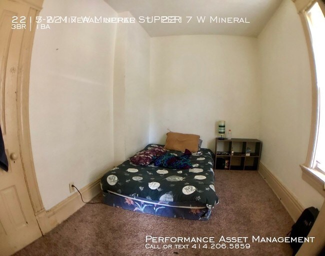 Foto del edificio - 2215-2217 W Mineral St