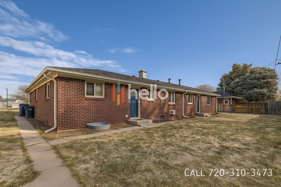 Foto principal - 5280 E Warren Ave