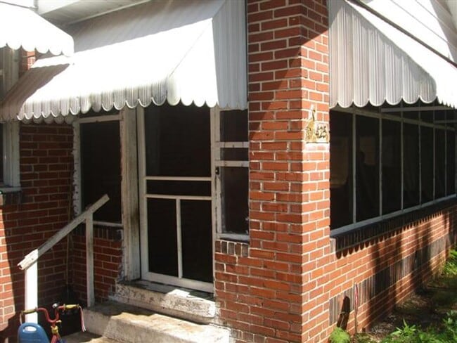 Foto del edificio - Nice home in the Norwood area- Very Quiet!!!!