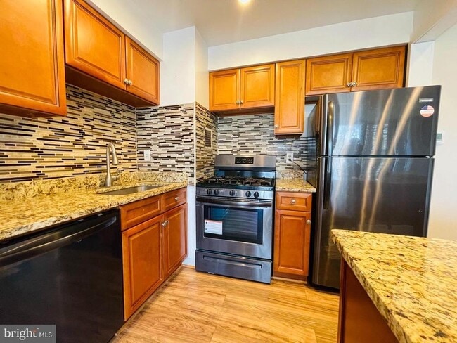 Building Photo - 4360 Ivymount Ct