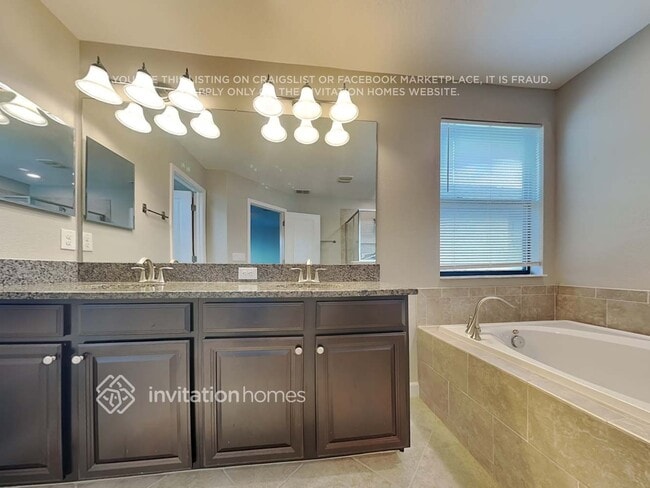 Building Photo - 28432 Pleasant Bay Lp