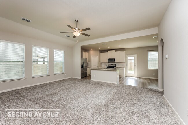 Building Photo - 2109 Lorrie Ln