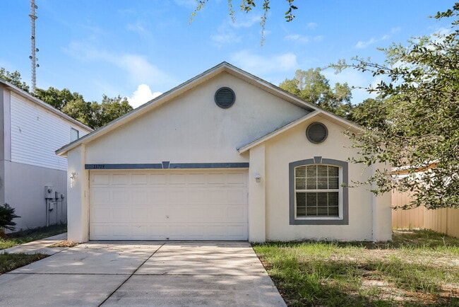 Building Photo - 13719 Gentle Woods Ave