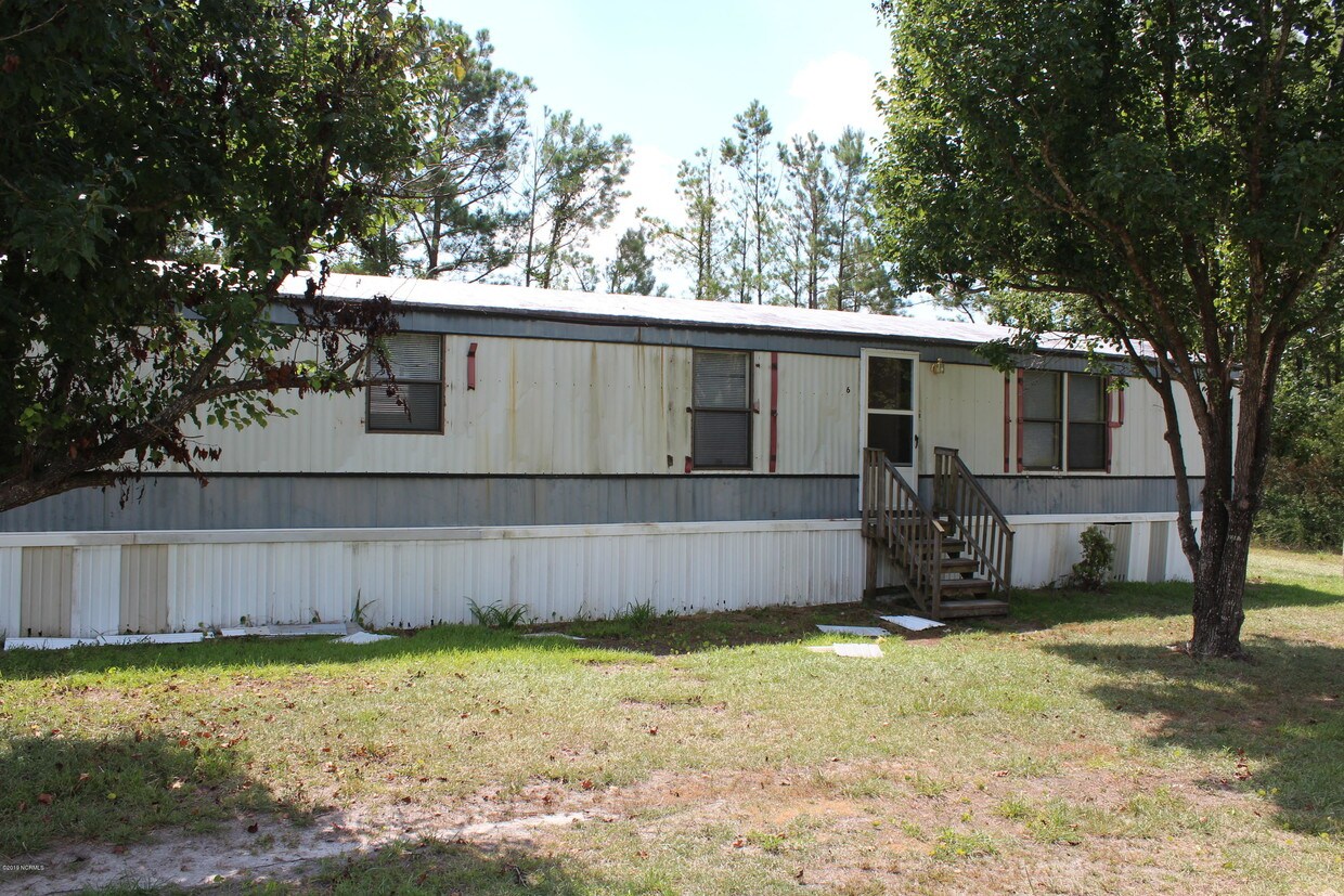 120 Vance Ln, Maysville, NC 28555 House Rental in Maysville, NC