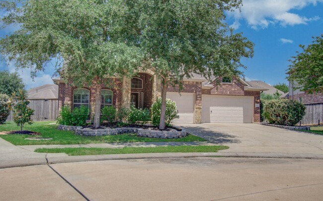 Foto del edificio - 28666 Pleasant Forest Dr