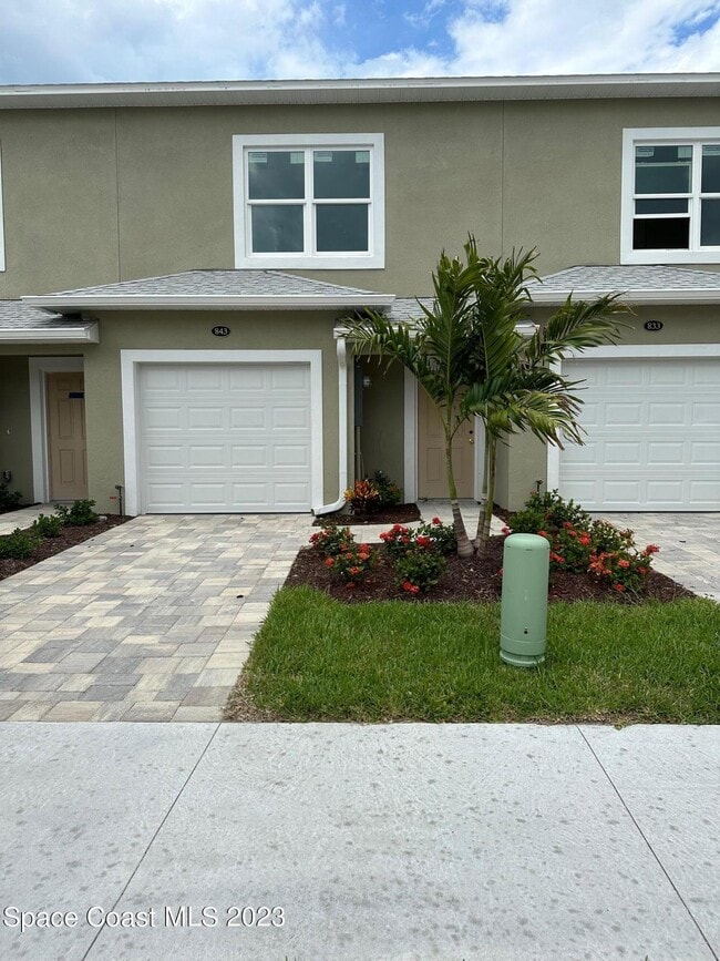 Foto del edificio - 833 Paddleboard Ct