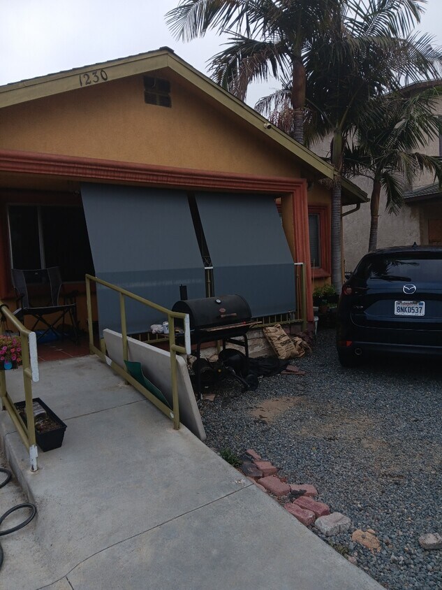 Building Photo - 1230 S McDonnell Ave