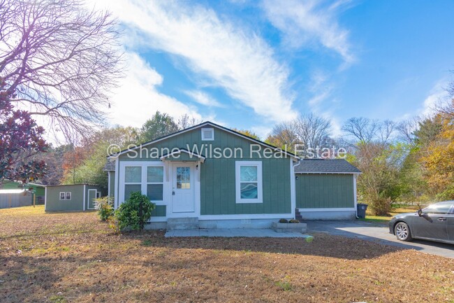 Building Photo - Renovated 3 BR / 1 BA in Lafayette