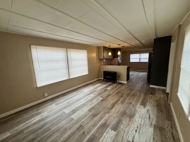 Foto del edificio - 6 Fox Ln