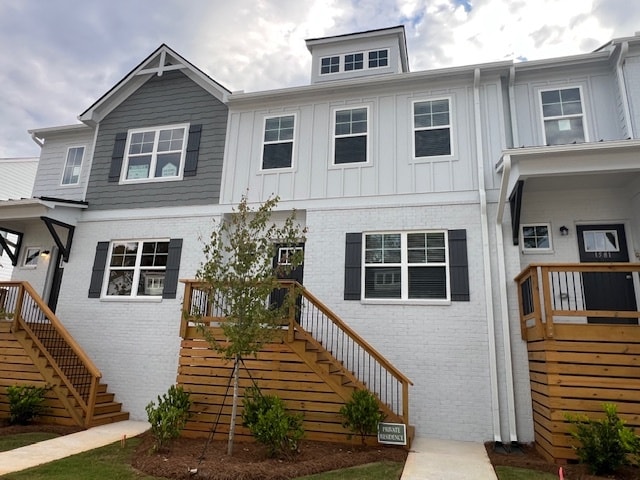 Building Photo - 1583 Salem Dr