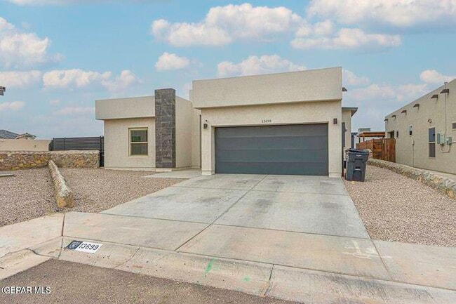 Building Photo - 13699 Kathys Ct