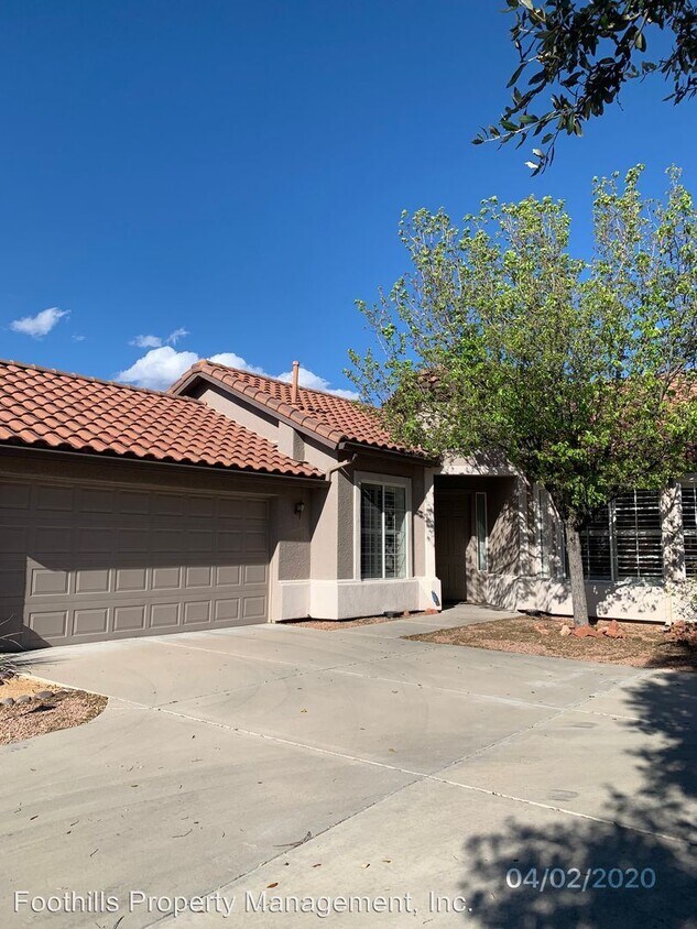 Primary Photo - 2 br, 2 bath House - 493 S. Valle Escondido