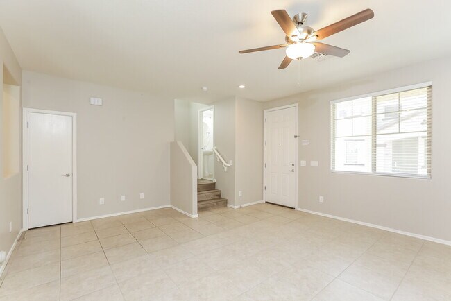 Foto del edificio - 2670 N 73rd Dr