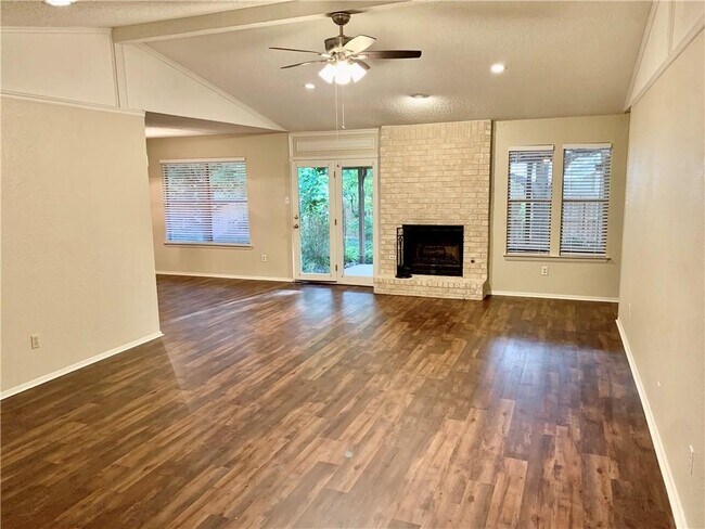 Building Photo - 5415 Badger Bend