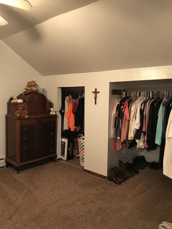 Building Photo - 117 Short St