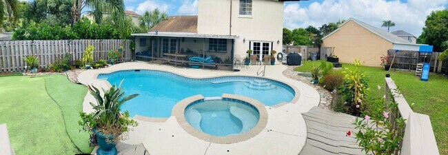 Foto del edificio - 9928 Moss Pond Dr