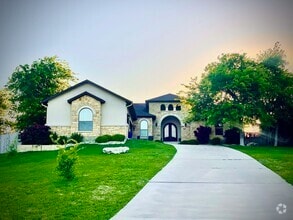 Building Photo - 1007 Vista View Ct