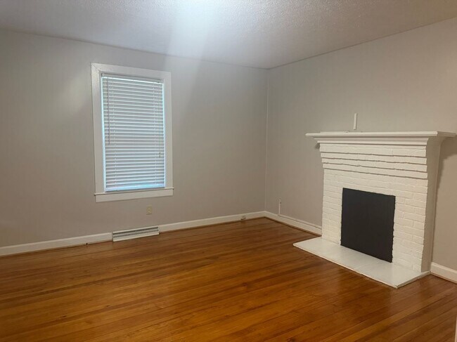 Foto del edificio - 801 Lawsonville Ave