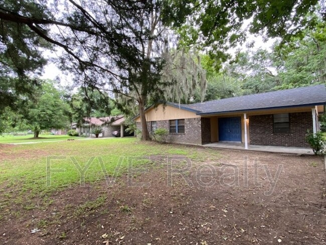 Building Photo - 6808 Sunset Cir S