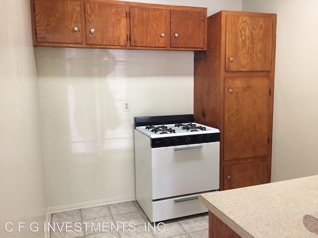 Foto del edificio - 1832 W Crestwood Ln