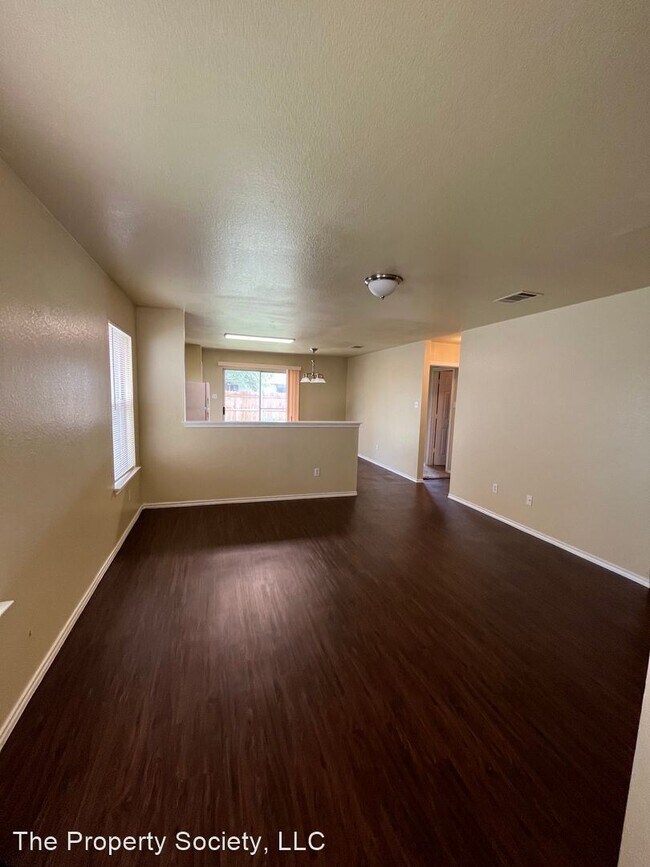 Building Photo - 3 br, 2 bath House - 3001 Caleb Dr.