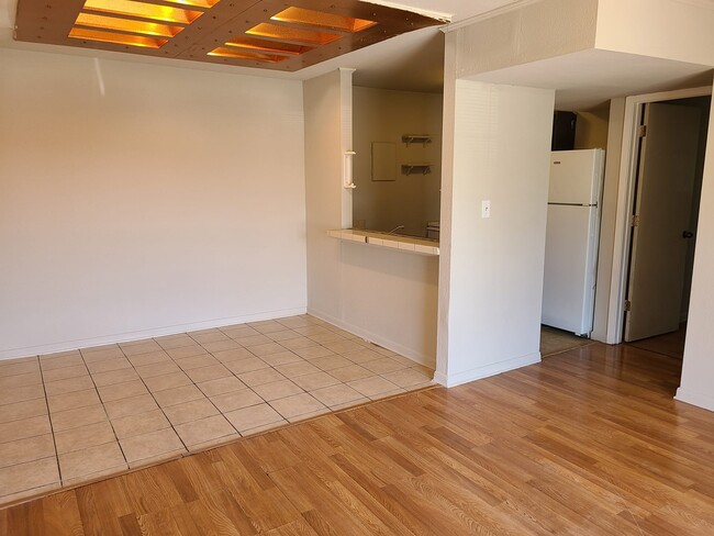 Building Photo - 500 Austin Rd