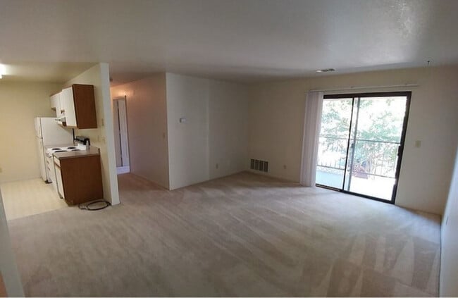 Building Photo - 3435 Santa Rosa Way