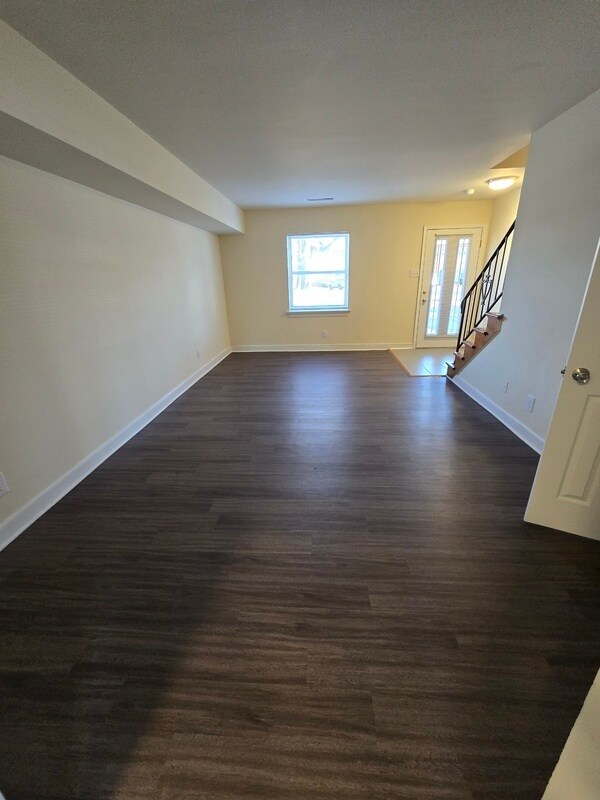 Foto del edificio - 5238 Goolsby Ct