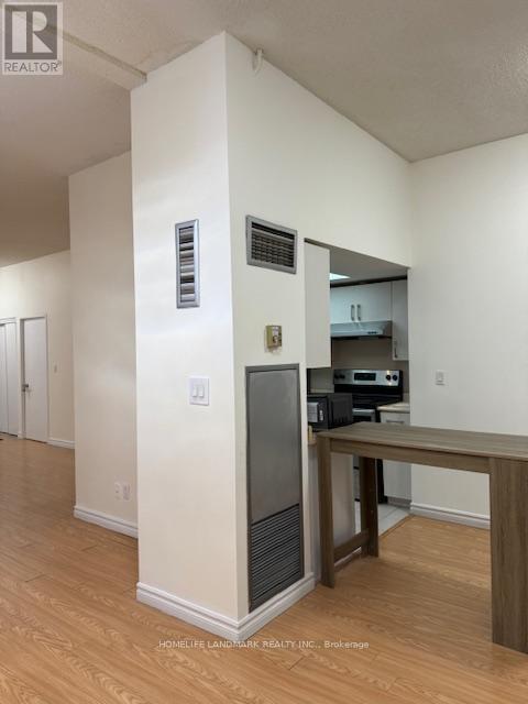 Building Photo - 80 Alton Towers Cir