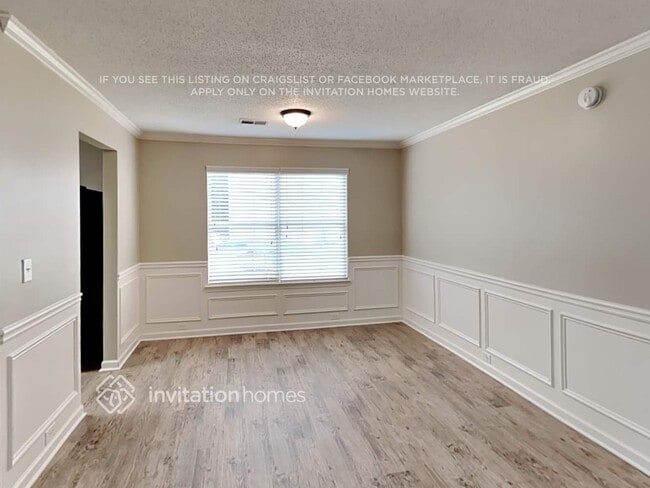 Building Photo - 135 Hidden Creek Dr