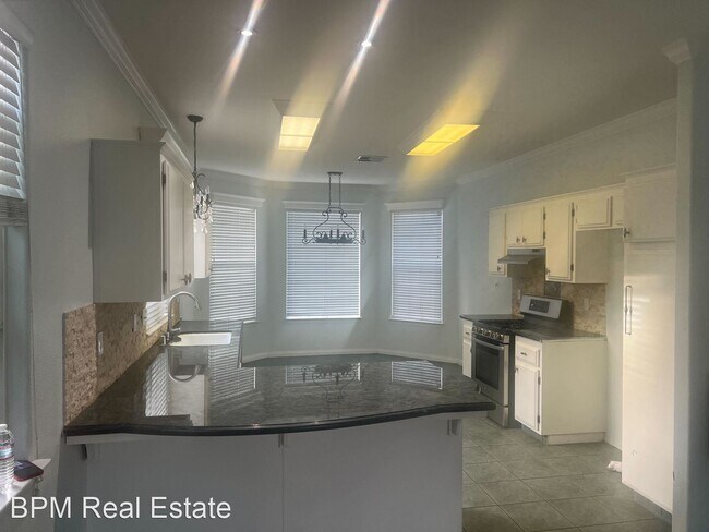 Foto del edificio - 3 br, 2 bath House - 8613 Mainsail Dr.