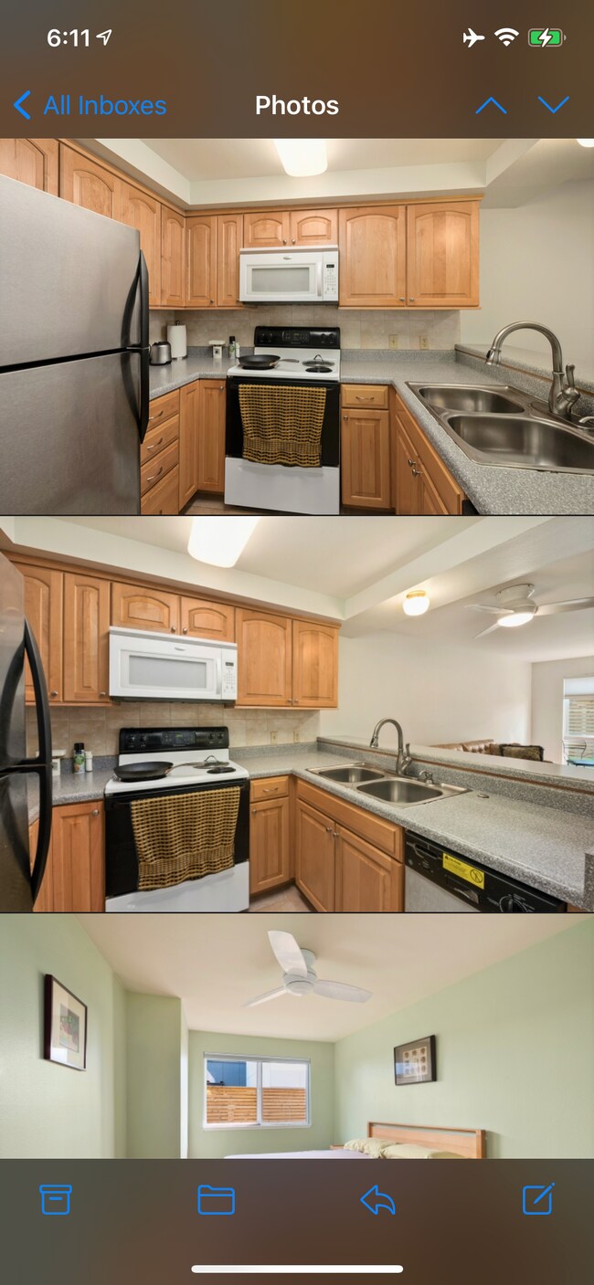 kitchen - 1312 S Massachusetts St