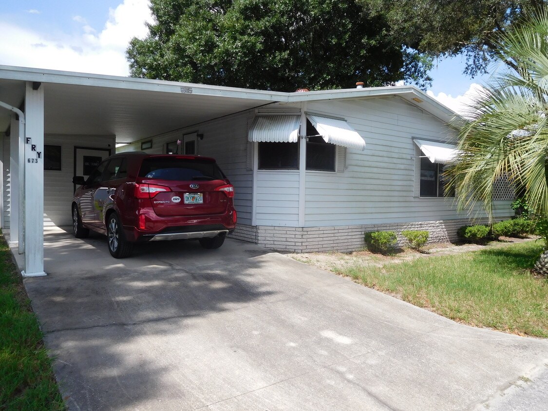 673 Driver Ln, Plant City, FL 33565 House for Rent in Plant City, FL