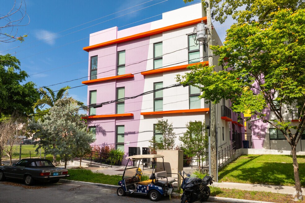 Plum Apartments