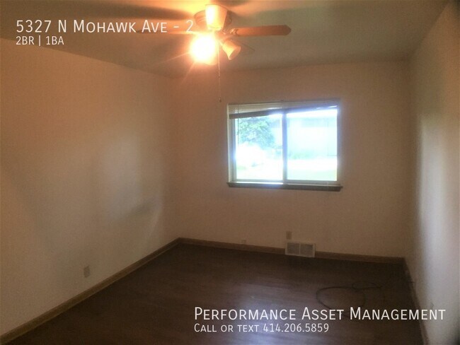 Foto del edificio - Stunning Glendale 2 BR Apartment with Free...