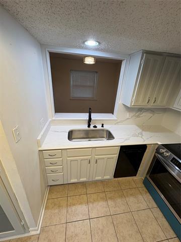 Foto del edificio - 14122 Churchill Estates Blvd
