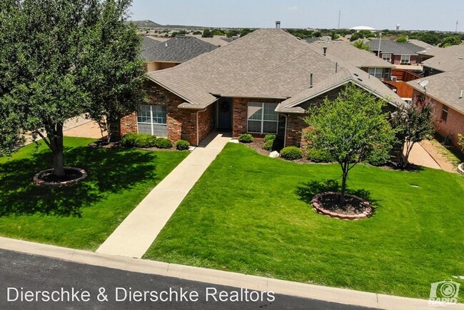 Foto del edificio - 4 br, 2 bath House - 4917 Royal Oak Dr.
