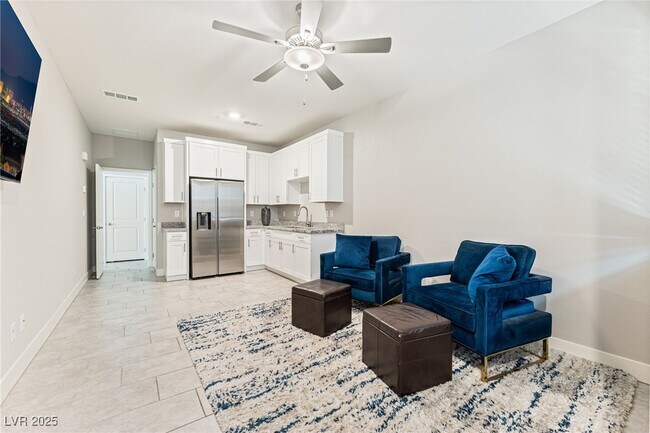 Foto del edificio - 457 Spring Dove Ave