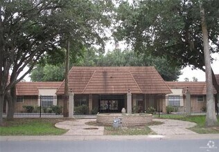 Building Photo - 101 Yuma Ave