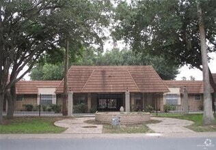 Building Photo - 101 Yuma Ave