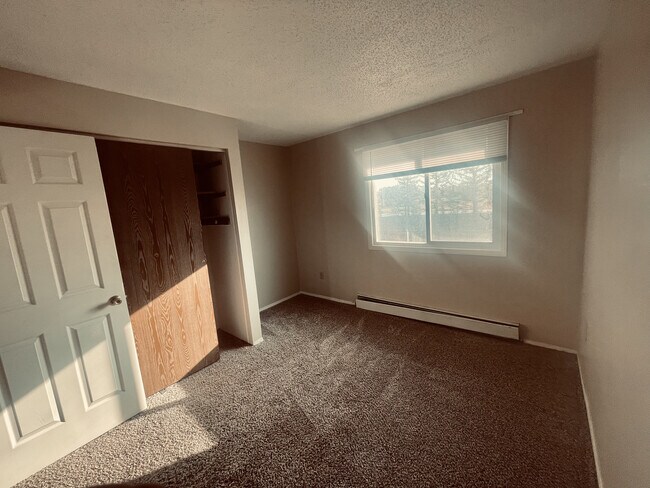 Foto del edificio - Warlow Drive